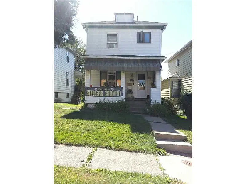 304 Penn Ave photo 1