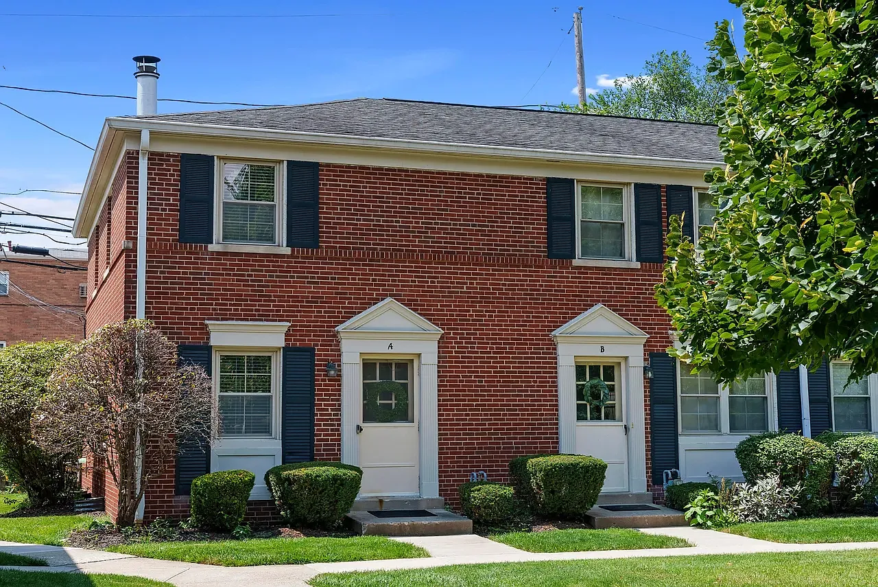 2 bed, 1140 sqft, $1,995 — Photo 1