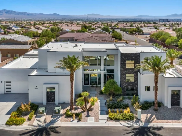 9760 Solar Ave, Las Vegas, NV 89149