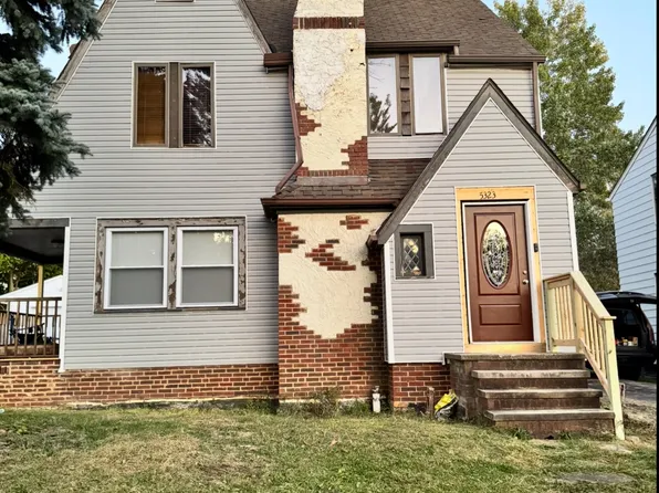 5323 Clement Ave, Maple Heights, OH 44137