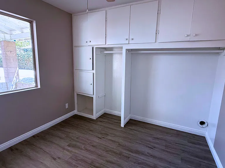 1542 Ricardo St #A — Photo 30
