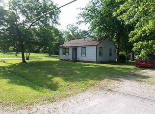 110 E Poplar St, El Dorado Springs, MO 64744