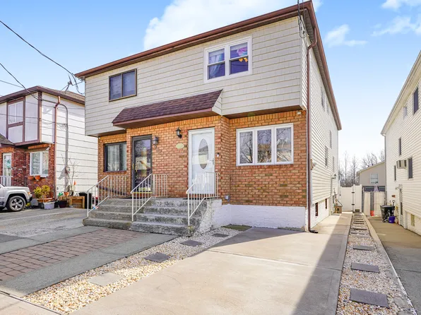 994 Rensselaer Avenue image 1 of 36