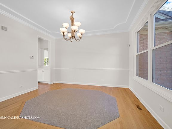 5th image of 22841 Weinhold Dr