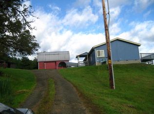312 Squaw Creek Rd, Winston, OR 97496