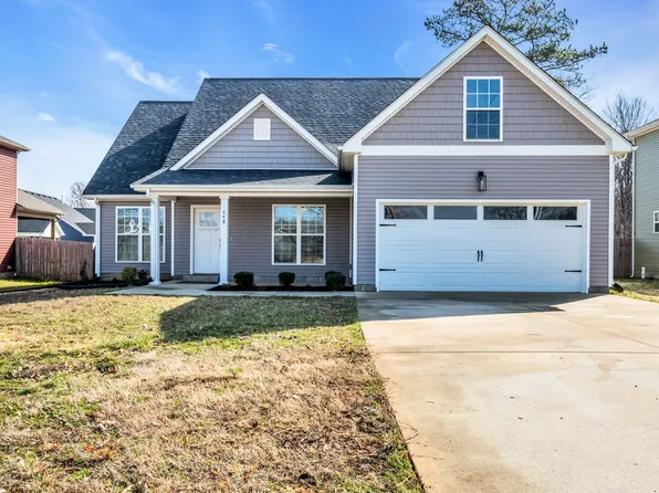 448 Hawkins Rd, Clarksville, TN 37040