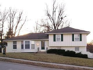 1st image of 12700 Winchester Ave