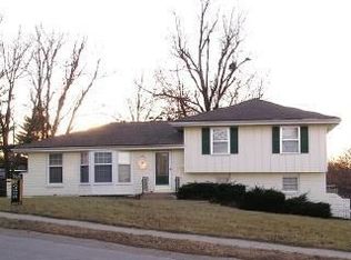 12700 Winchester Ave, Grandview, MO 64030
