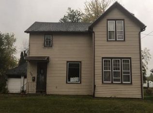 125 School St, Chilton, WI 53014