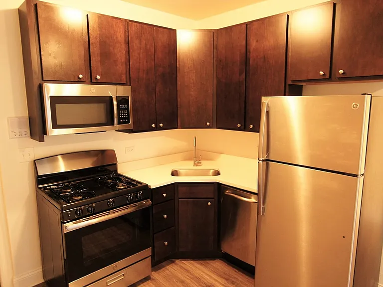 2936 Palmer LLC — Photo 3