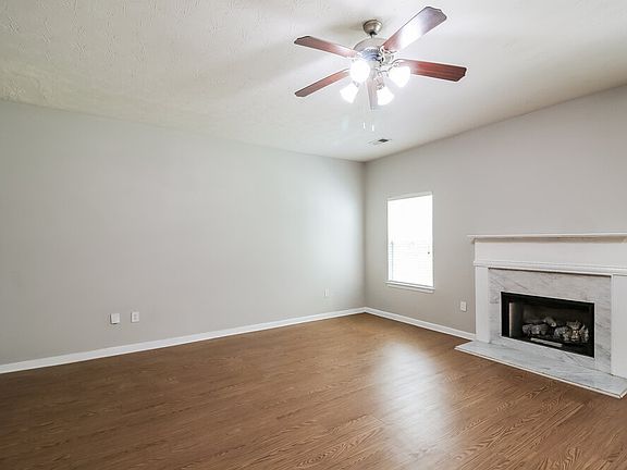 5th image of 112 Garrison Ln