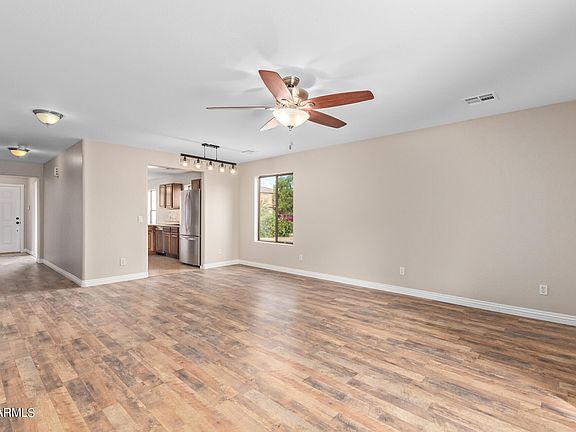 5th image of 4177 E SHAPINSAY Drive