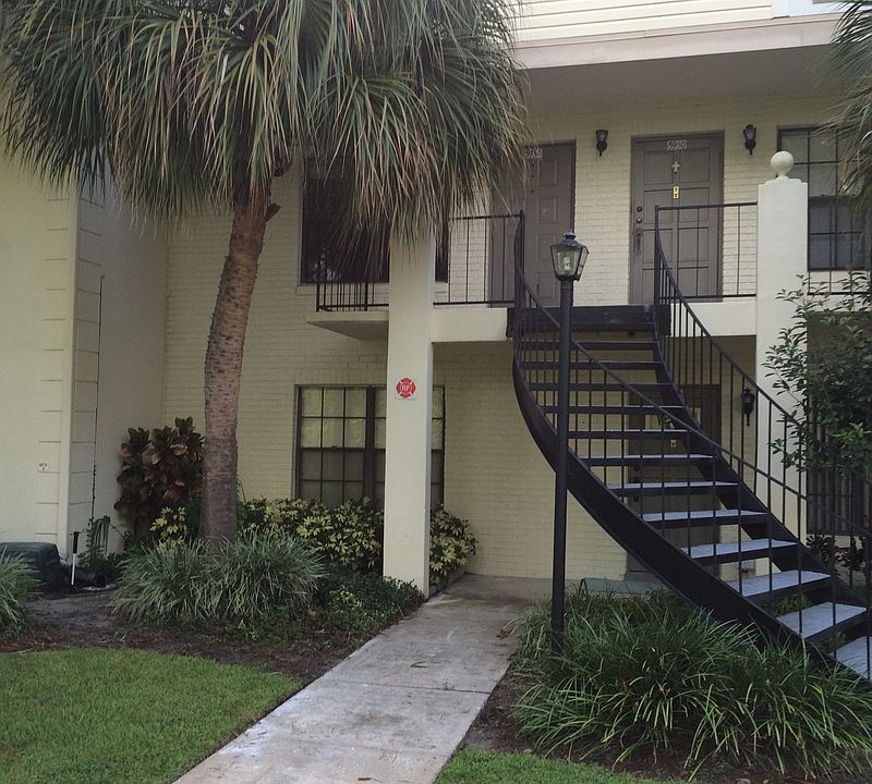 1st image of 5934 Village Cir #5934