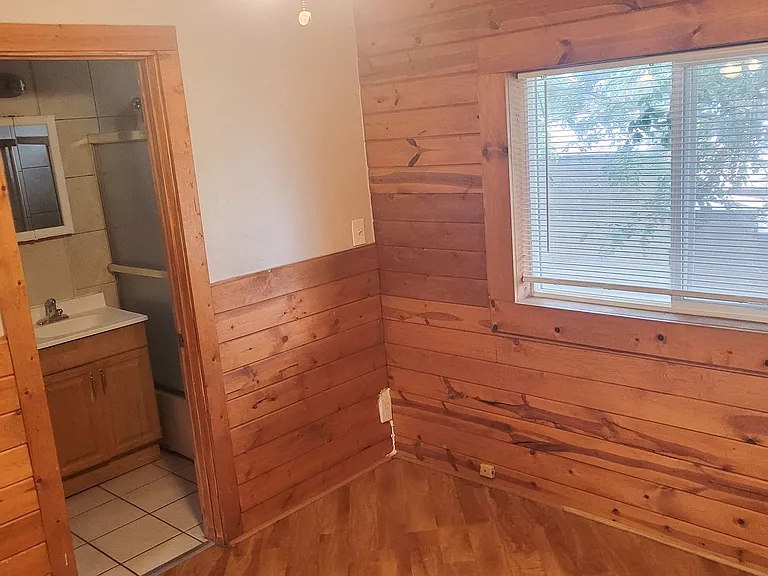 4545-4567 Morrison Rd — Photo 6