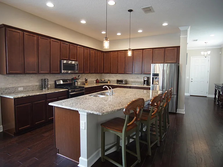 103 Tamarac Ave — Photo 6