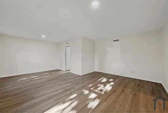 11919 Bushmills Rd — Photo 16