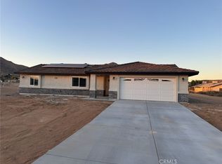 20218 Zuni Rd, Apple Valley, CA 92307