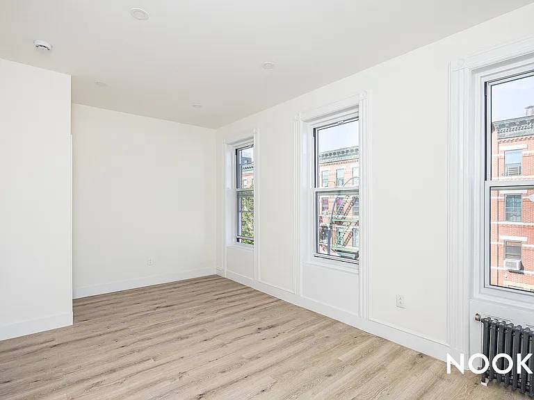 32 Patchen Ave #6 — Photo 18