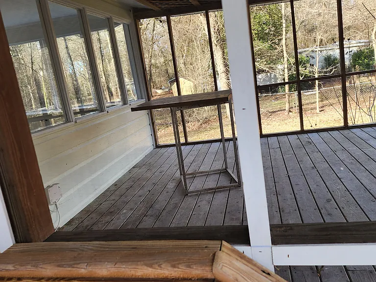 93 Deepwater Ave — Photo 36
