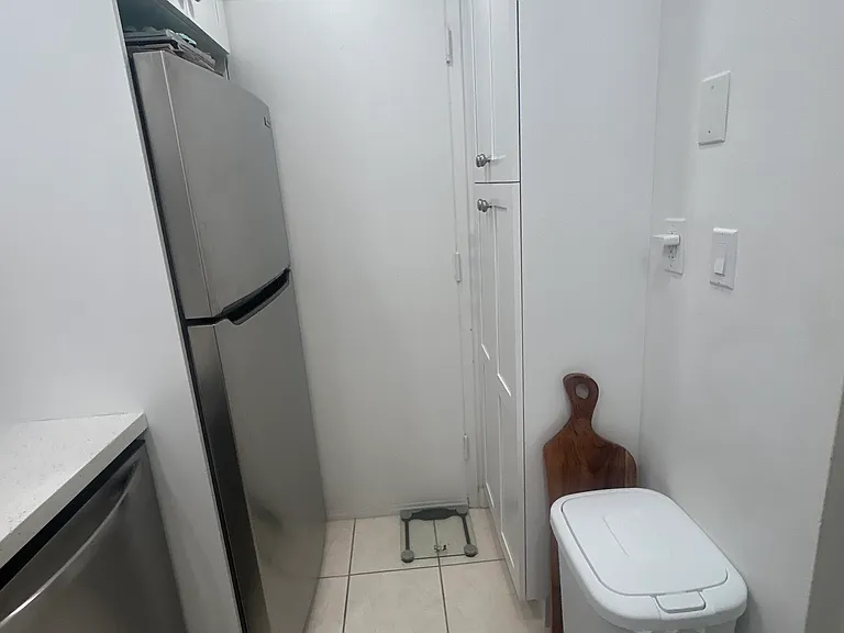 2899 Collins Ave #604 — Photo 17