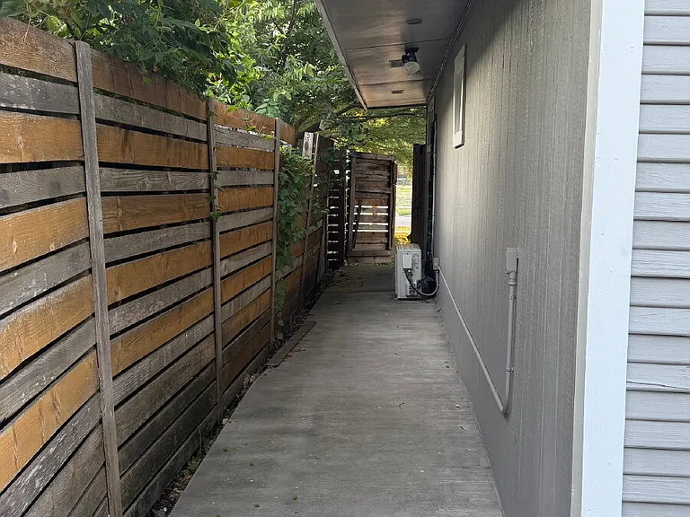 1207 Hays St #B — Photo 2