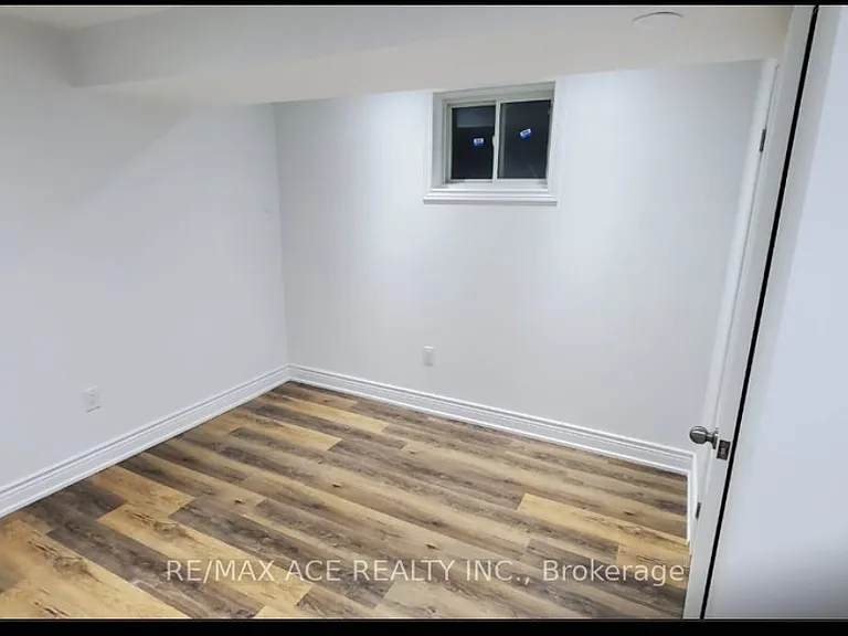 48 Lloydminster Ave #BASEMENT — Photo 7