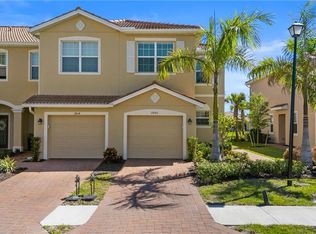 2850 Blossom WAY, NAPLES, FL 34120