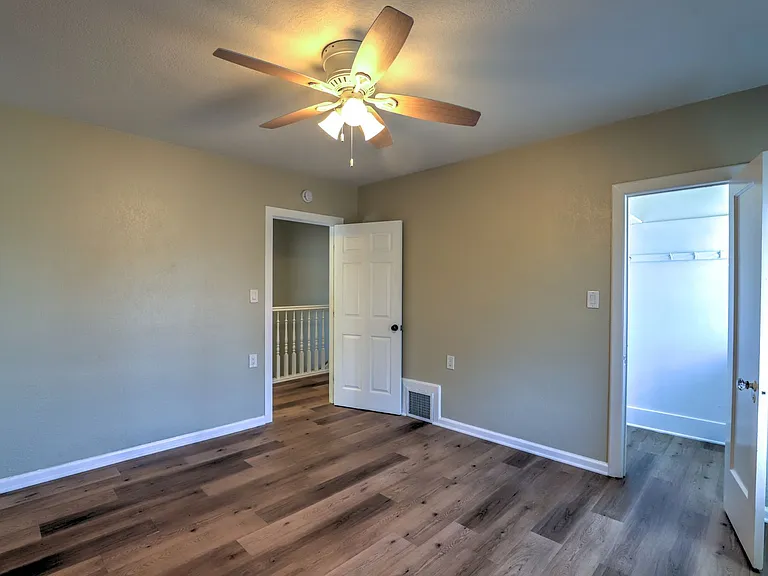 811 E Chapman Ave — Photo 30