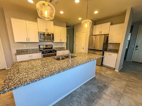 3rd image of 6893 W Hedge Rose Dr