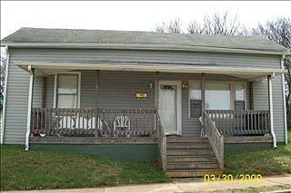 1st image of 615 Cabell St
