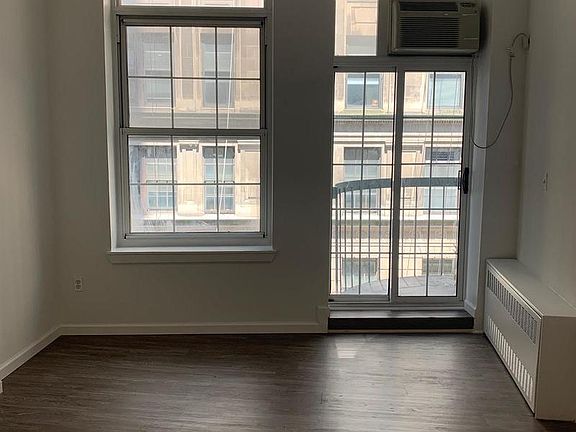 2nd image of 33 Gold St APT 318