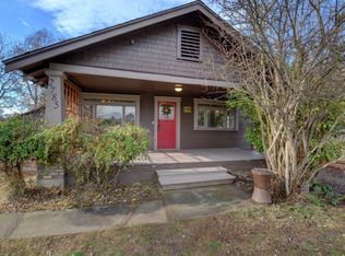 2785 Cummings Ln, Medford, OR 97501