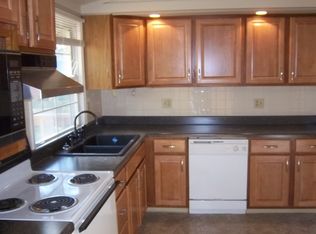 5905 N Garfield Ave, Kansas City, MO 64118