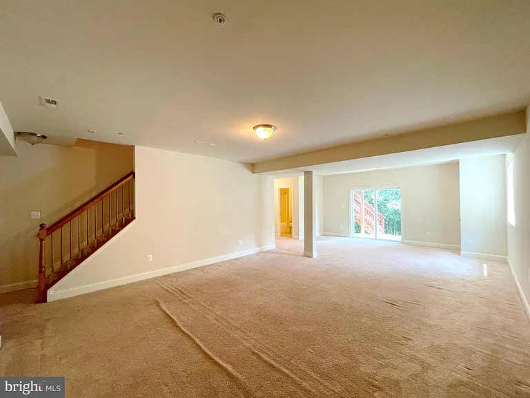 46895 Whittemoore Ct — Photo 33