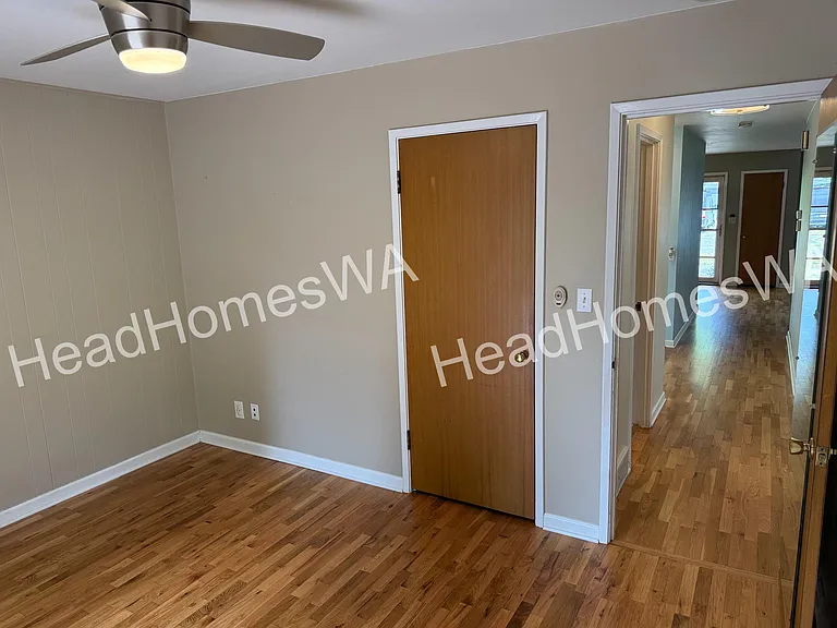 603 Turner St NE — Photo 11
