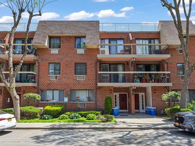 7109 Sutton Pl #2, Flushing, NY, 11365