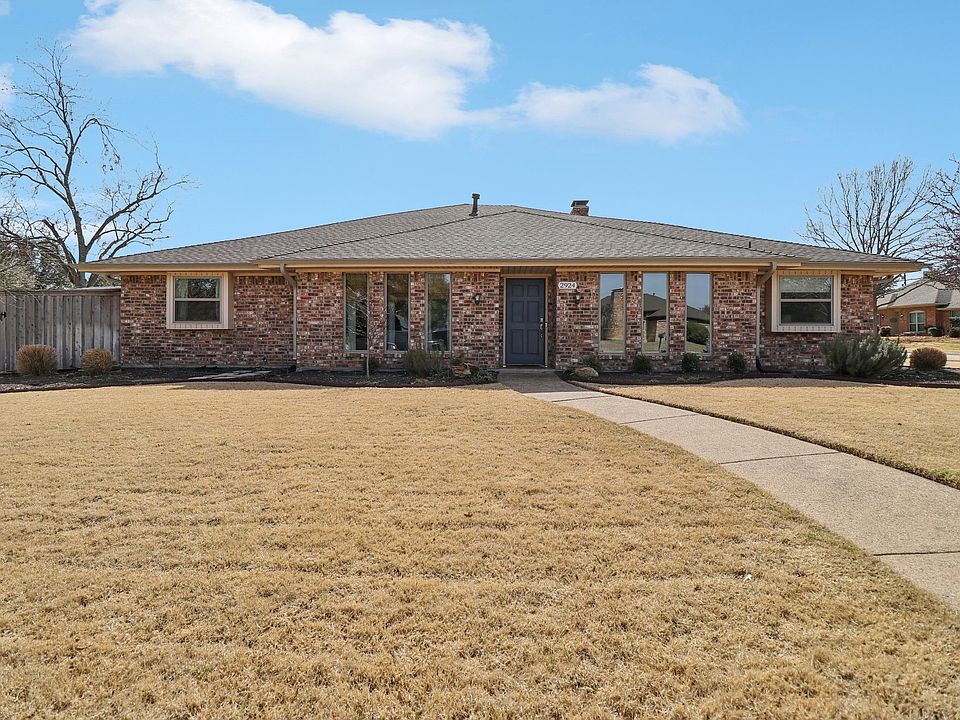 1st image of 2924 Shalimar Dr