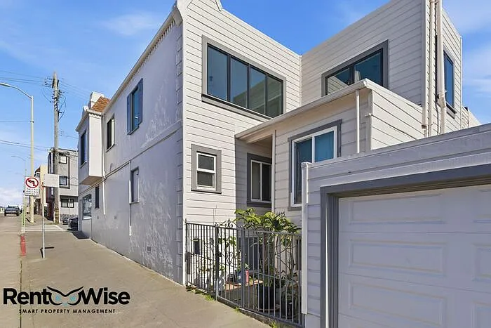 1401 39th Ave — Photo 29
