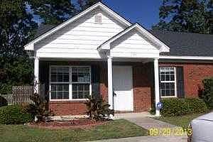 2nd image of 171 Colonial Commons Ln