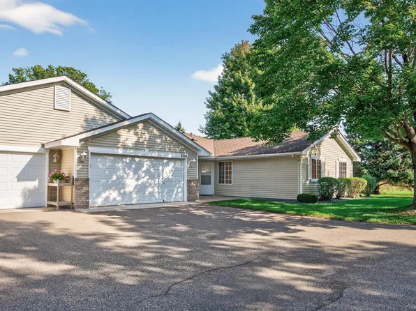 8524 Stratford Ln N, Brooklyn Park, MN 55443