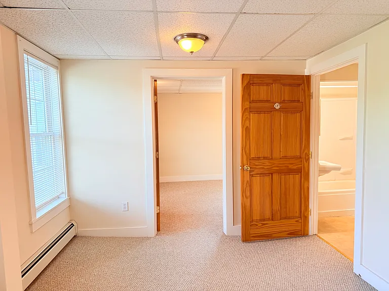 127 Hanover St #2 — Photo 8