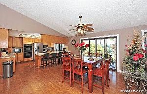 3rd image of 222 Vista Grande Gln
