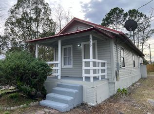 319 Wisenbaker Ln, Valdosta, GA 31601
