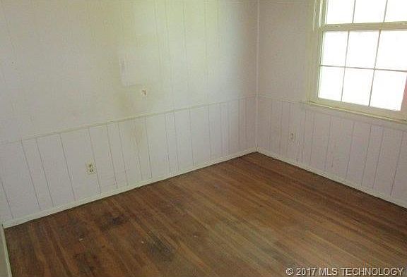 5th image of 1924 S Cedar St #0