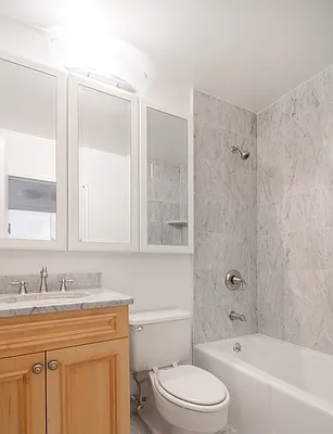 Rented by Mirador Real Estate | media 38