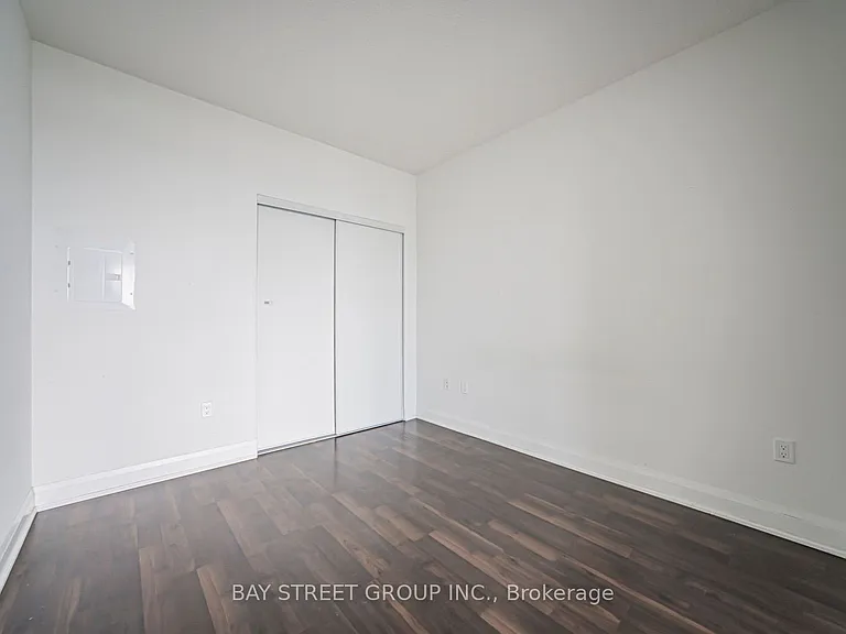 160 Vanderhoof Ave #1508 — Photo 23