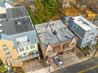 38 River Edge Rd, River Edge, NJ 07661