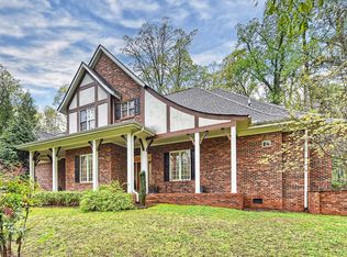 6336 Sharon Hills Rd, Charlotte, NC 28210