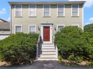 20 Vanderbilt Ln #20, Portsmouth, RI 02871