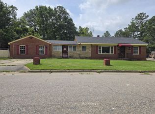 1609 Sauls St SW, Wilson, NC 27893